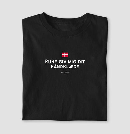 Me dá Sua Toalha, Rune
